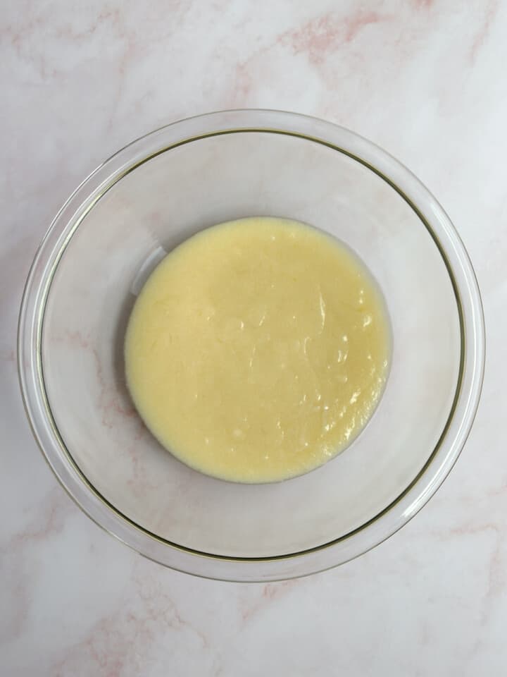 wet ingredients.