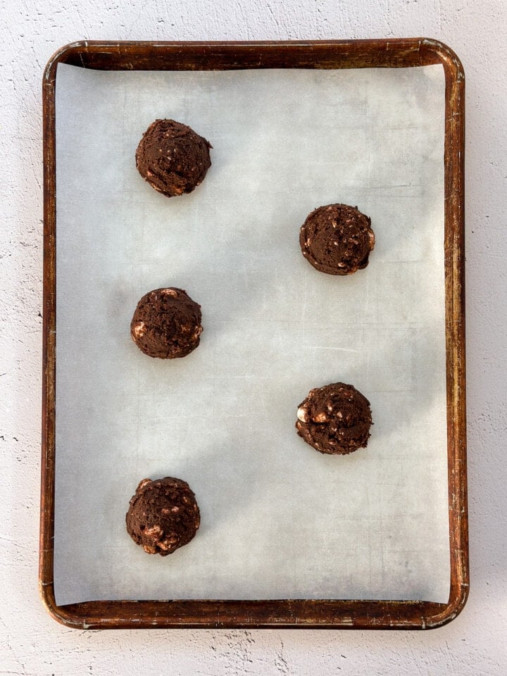 cookies before baking.