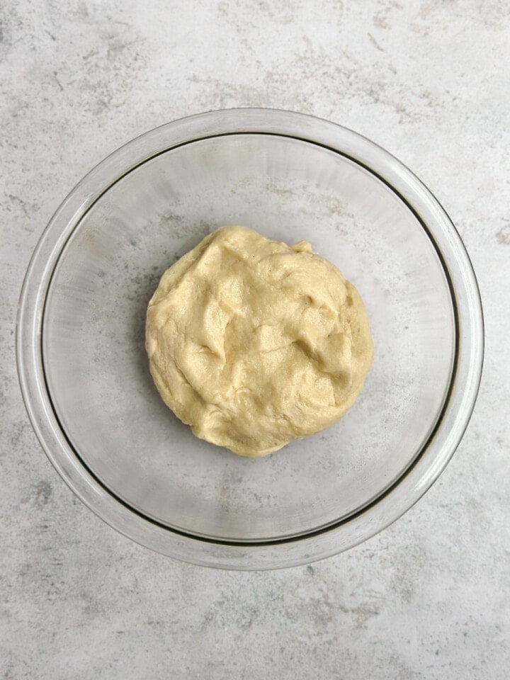 dough ready to side.