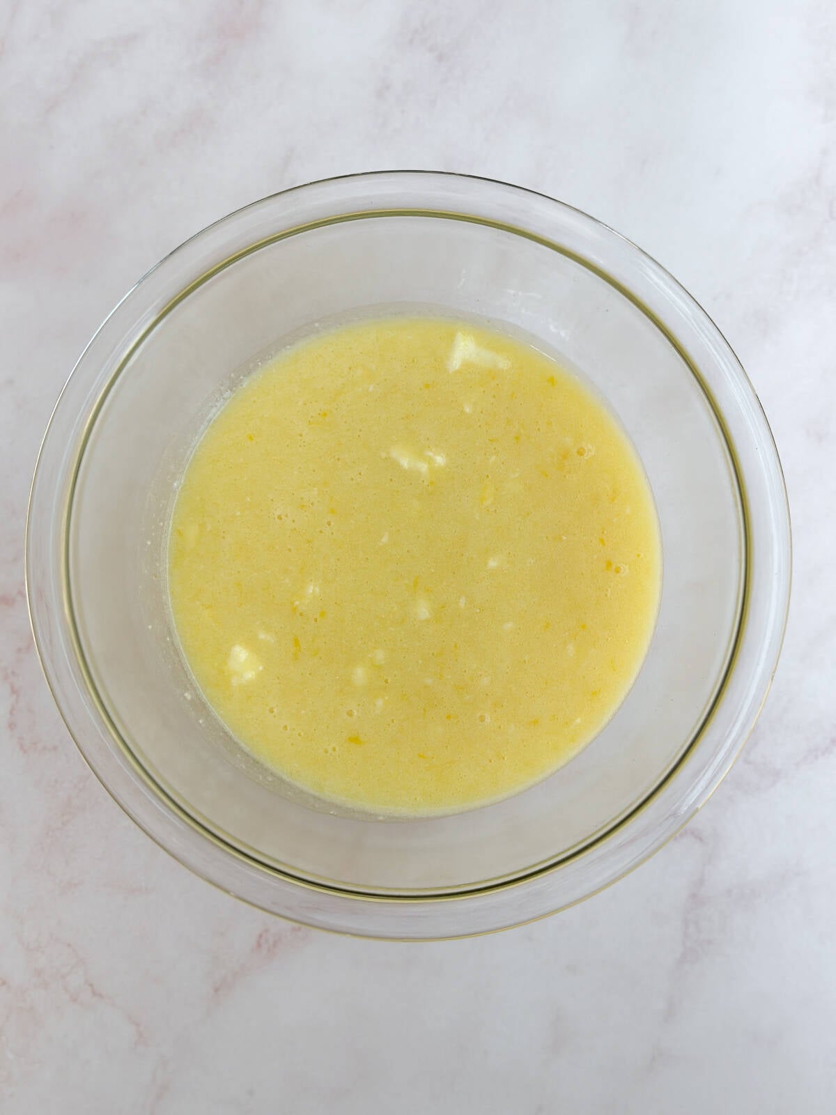 the wet ingredients mixed together.