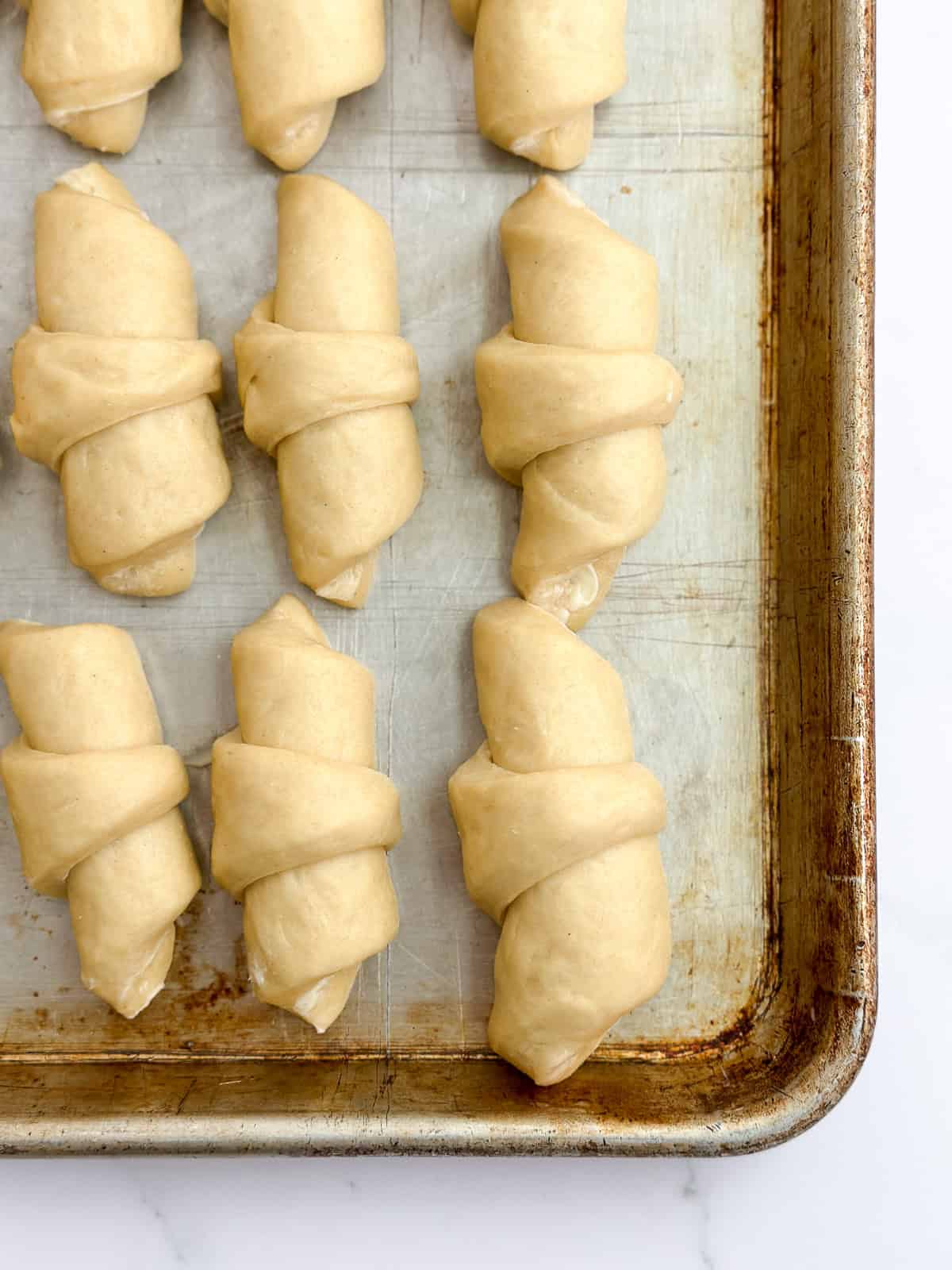 rolls ready to bake.