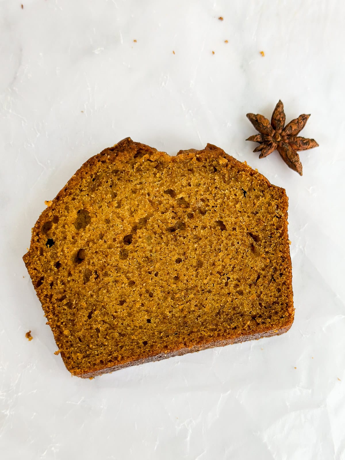 a single slice of the easiest pumpkin bread sliced.