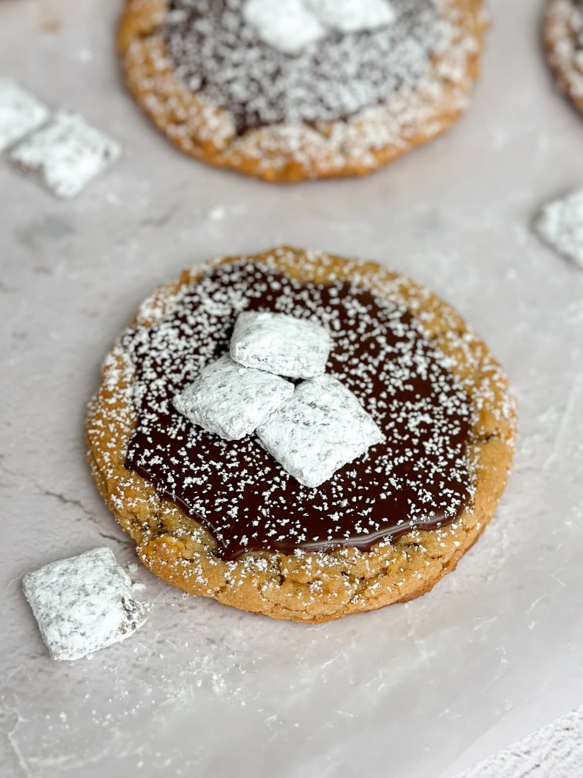 Gros plan d'un cookie.