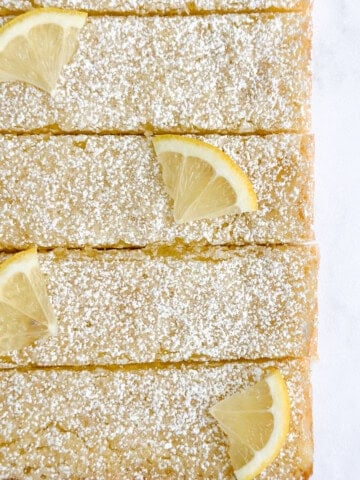 small batch lemon bars all in a row.