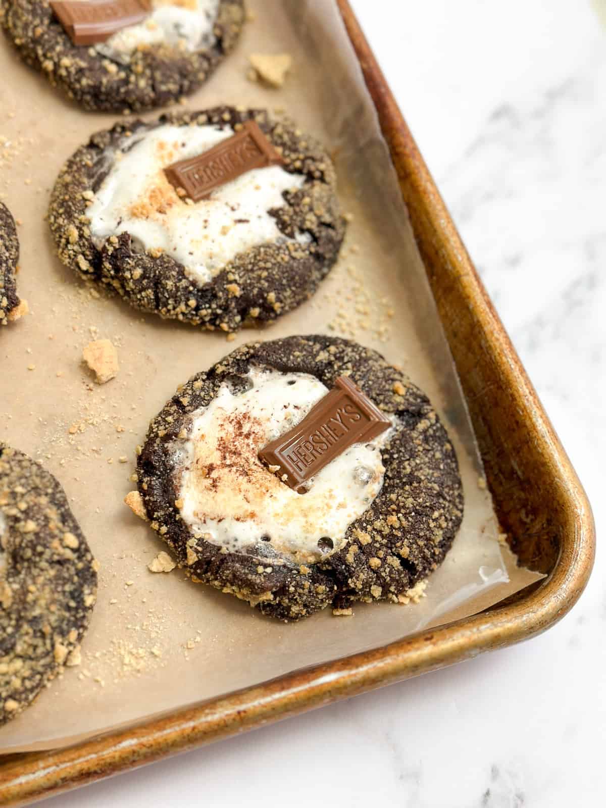 a side view of a s'more cookie.