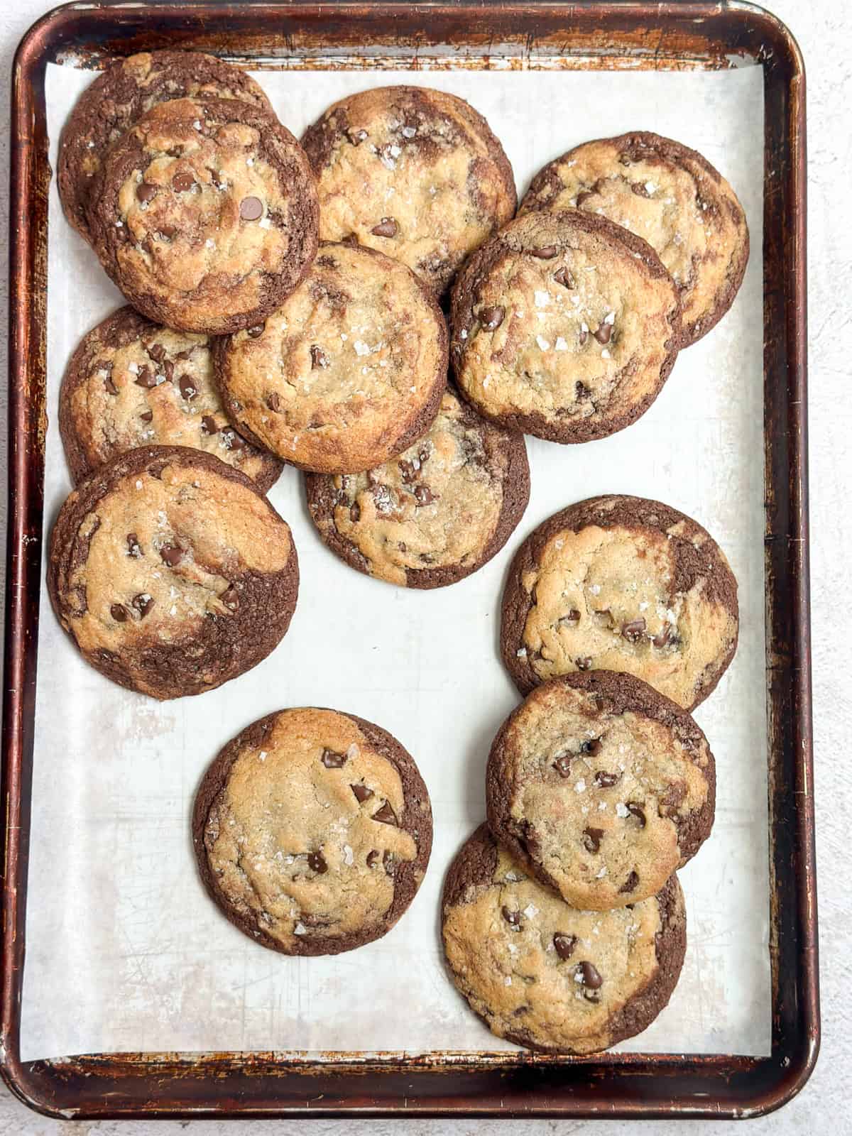 all the brookies cookies on a baking sheet.