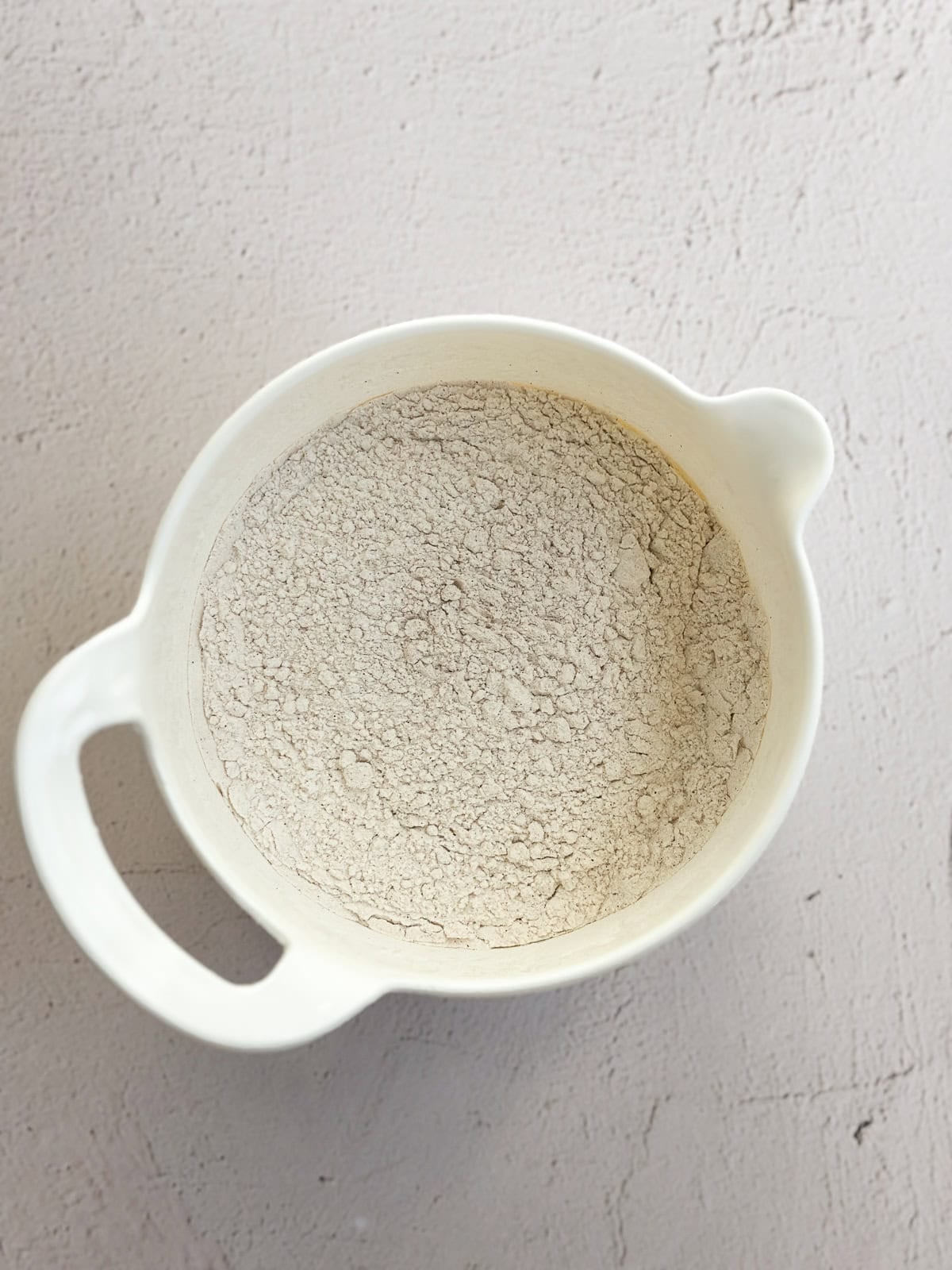 dry ingredients whisked together.