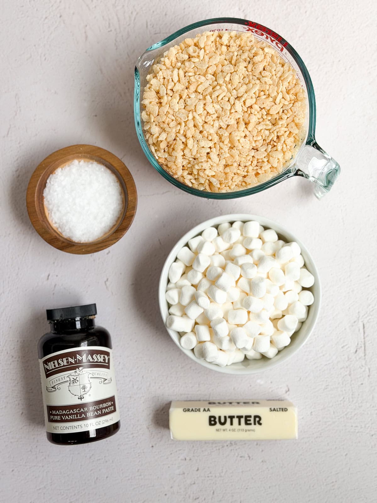 all the ingredients needed to make these brown butter rice kripsie treats.