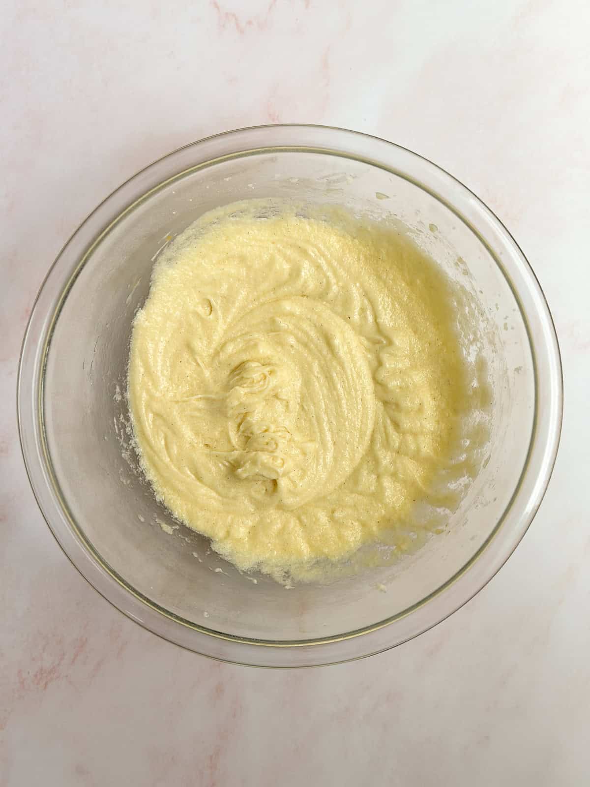 the wet ingredients mixed together.