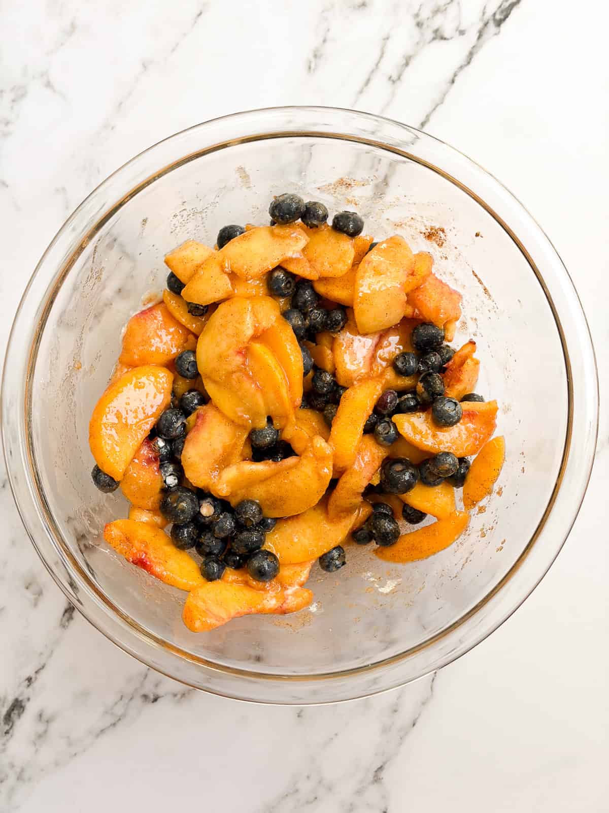 peach and blueberry filling all mixed together,